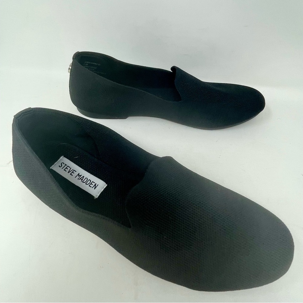 Steve Madden black Sabin flats size 6.5.